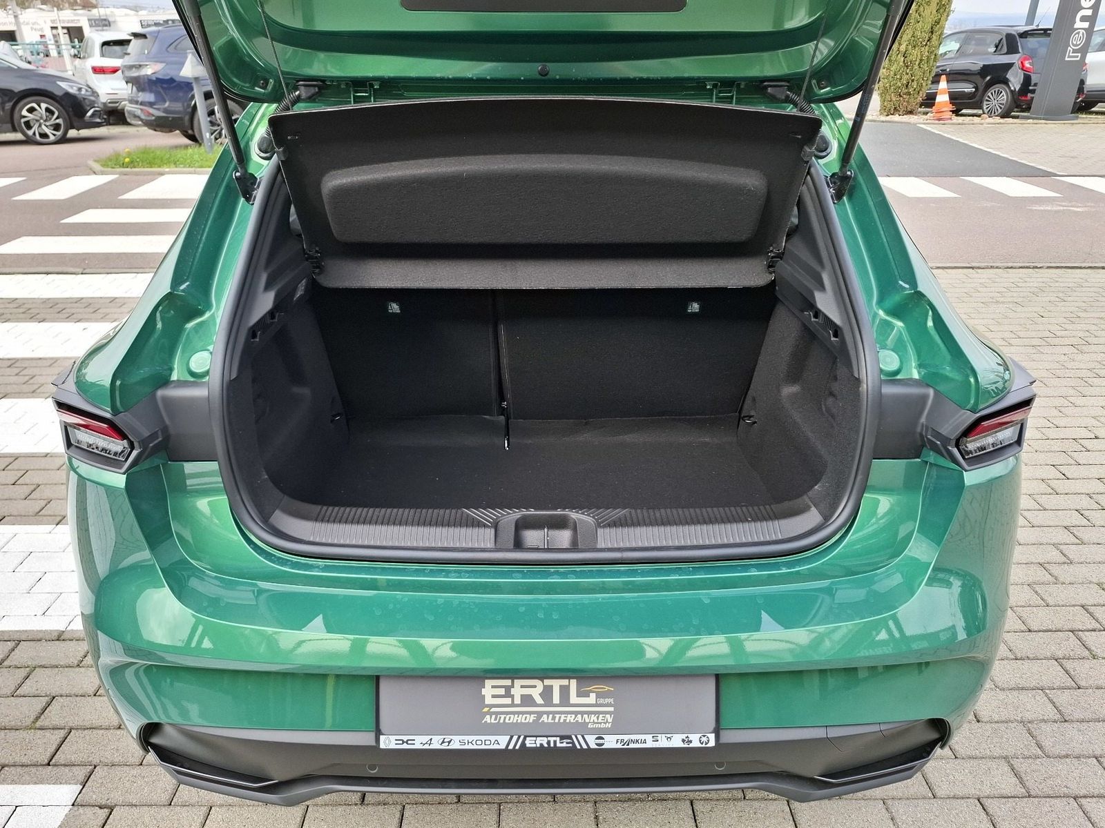 Renault Clio - Bild 9