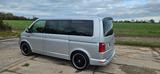 Volkswagen T6 Multivan - silberne Volkswagen T6 Multivan
