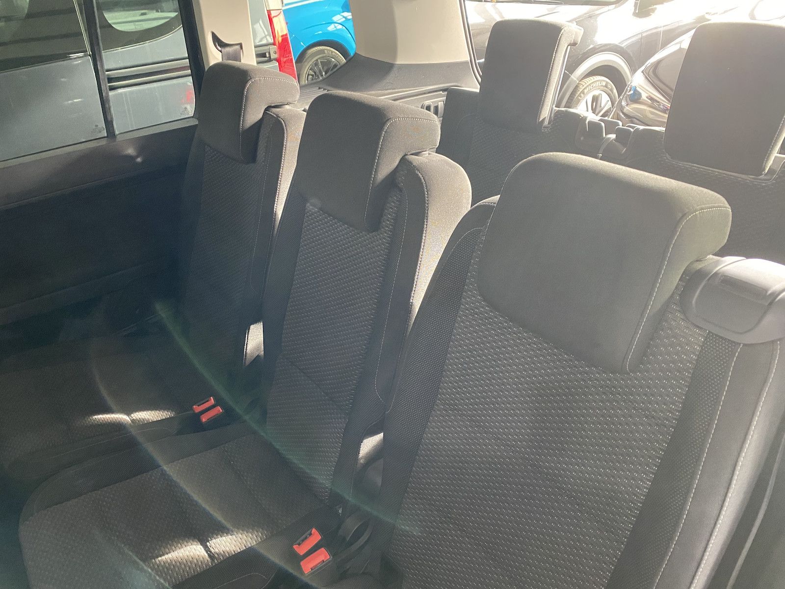 Fahrzeugabbildung Volkswagen Touran 1.6 Tdi Comfortline/7-Sitzer/AHK/SH/