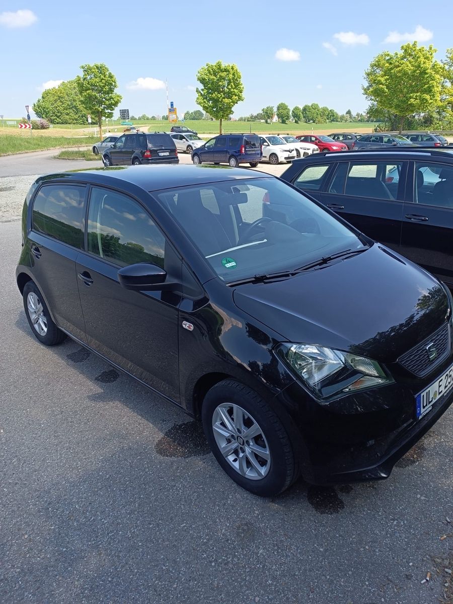SEAT Mii