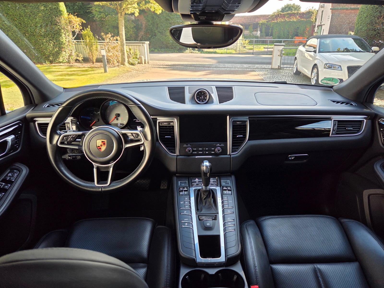 Porsche Macan S mit original Porsche Garantie (Approved)
