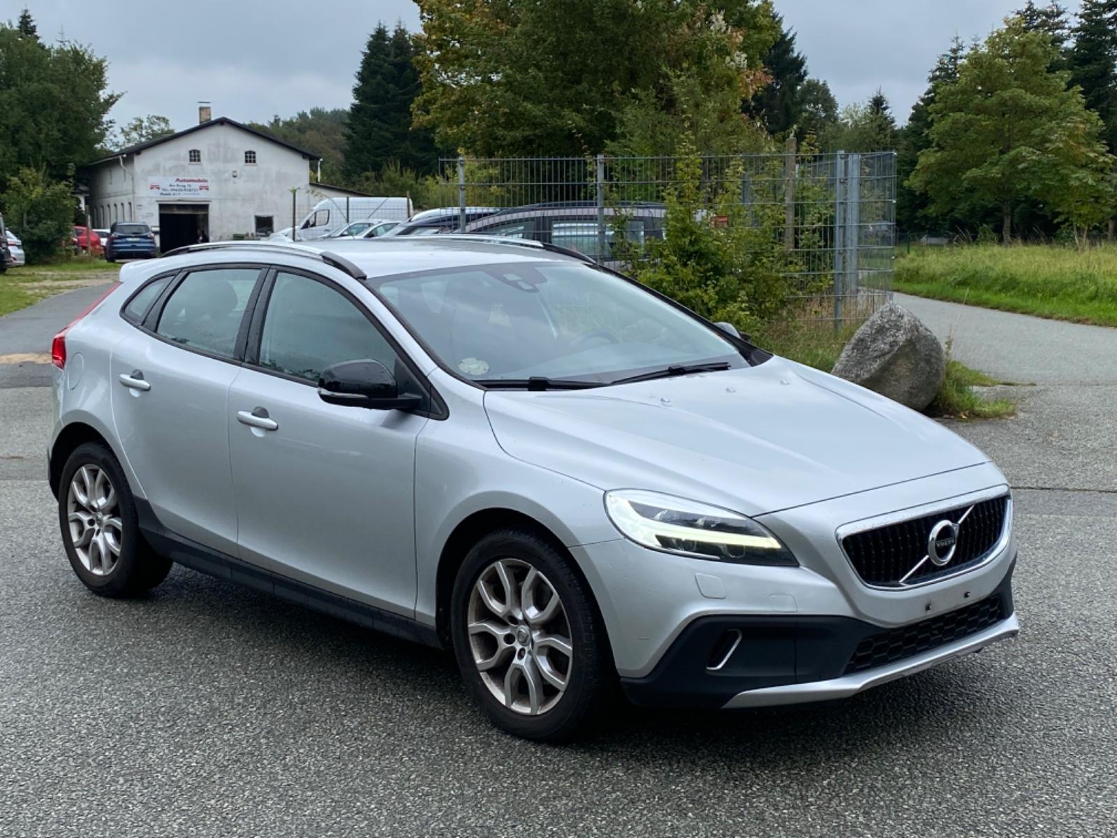 Volvo V40 Cross Country Plus Tüv Neu Automatik Navi