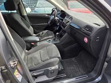 Volkswagen Tiguan - 10