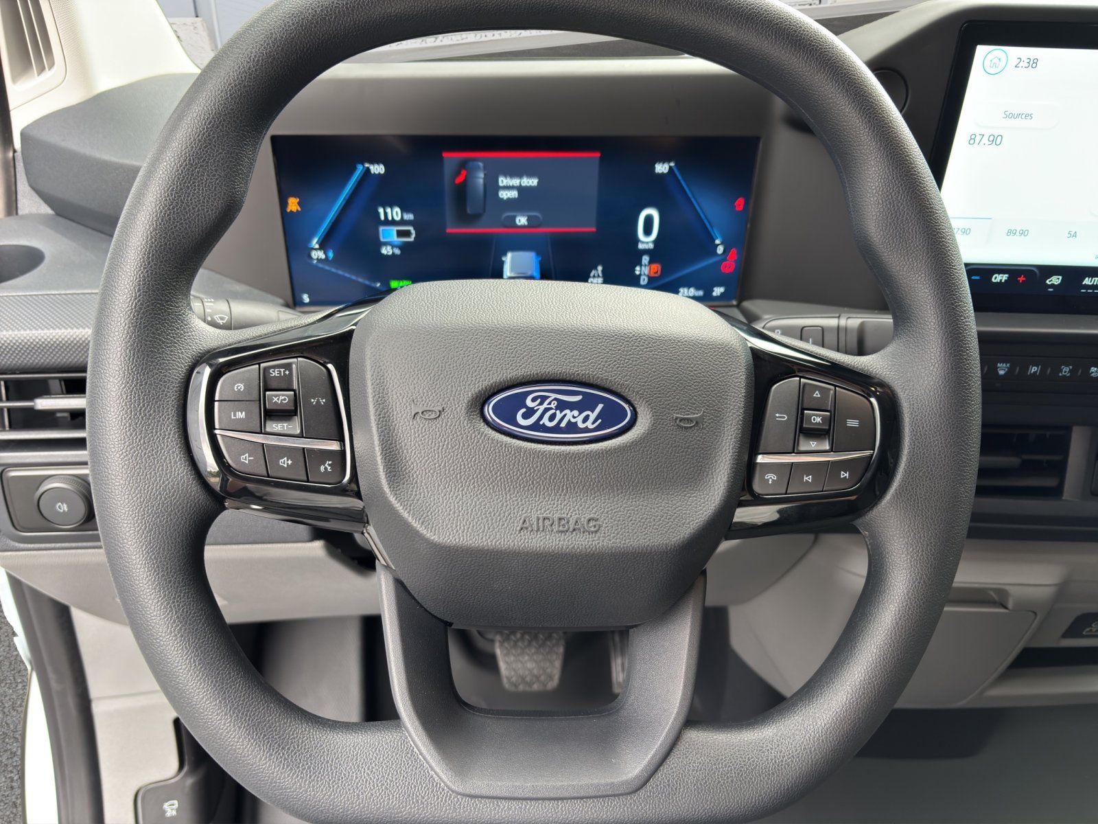 Fahrzeugabbildung Ford Transit Custom eMotor E 320 L1 Trend RWD