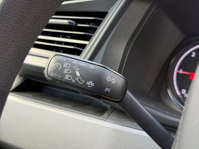 T6.1 2.0 TDI Kasten L1H1 KLIMA PDC SHZ NAVI