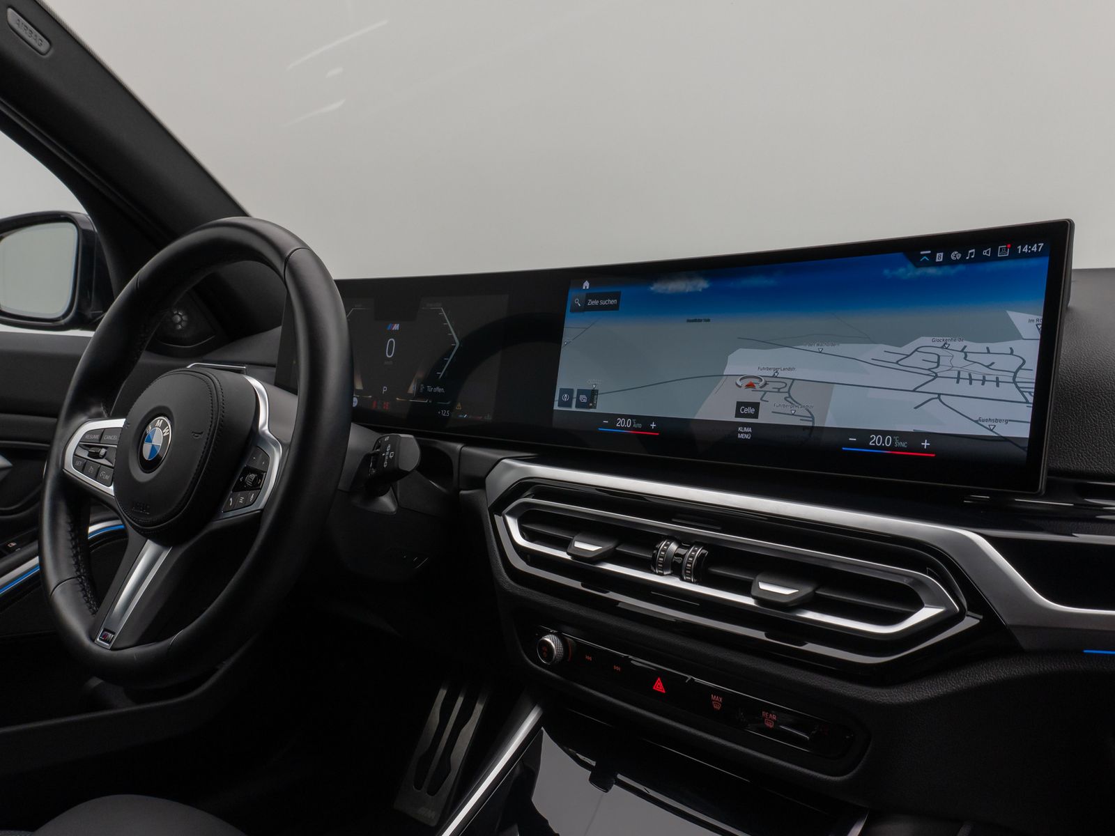 Fahrzeugabbildung BMW 330i M Sport HUD DAB H/K PDC Komfort Alarm 19"