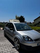 Ford Fiesta 1.3 Futura!! TüV NEU BIS 03/2027 - Ford Fiesta mit Benzin-Antrieb: Kleinwagen, Futura