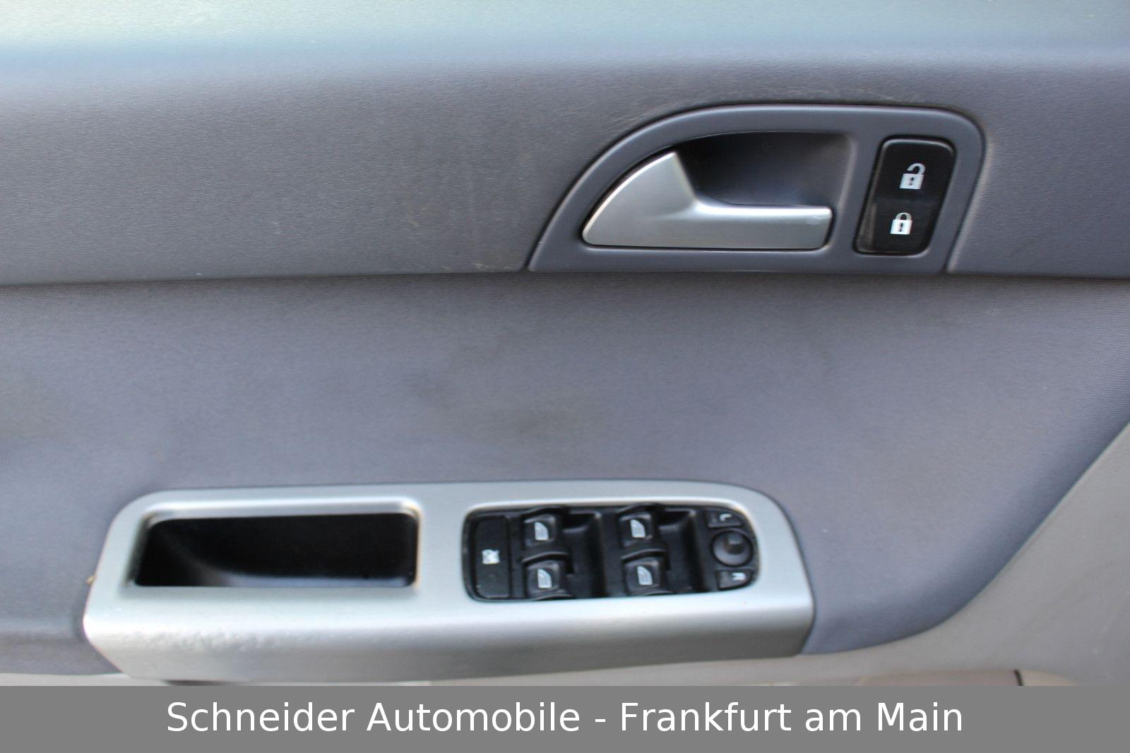 Volvo V50 2008 — photo 11