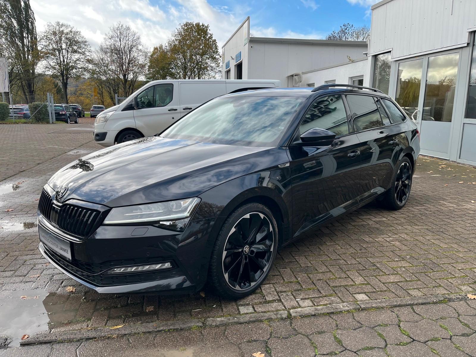 Skoda Superb Combi Sportline 4x4 +Standheizung/AHK+