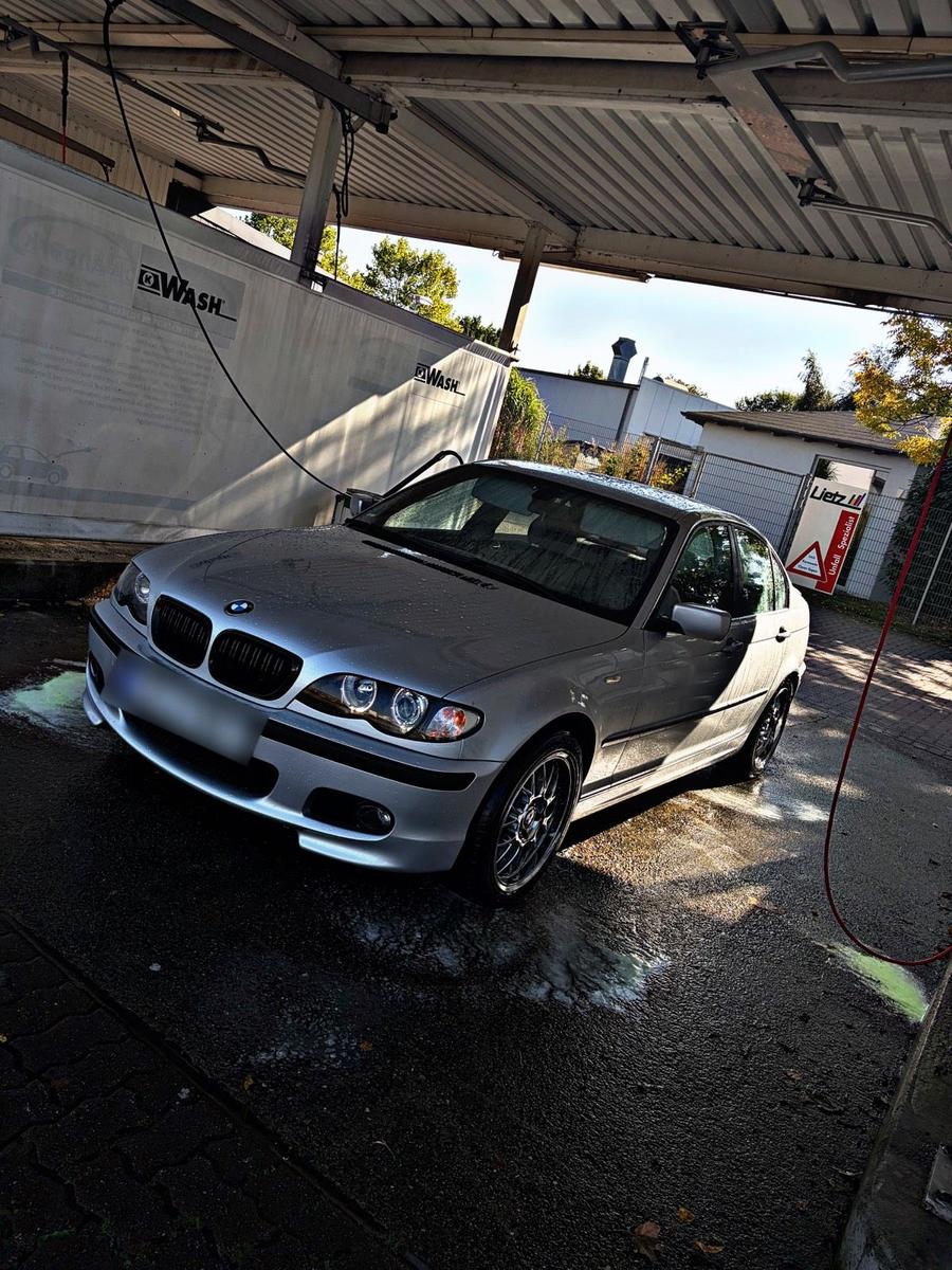 BMW 325