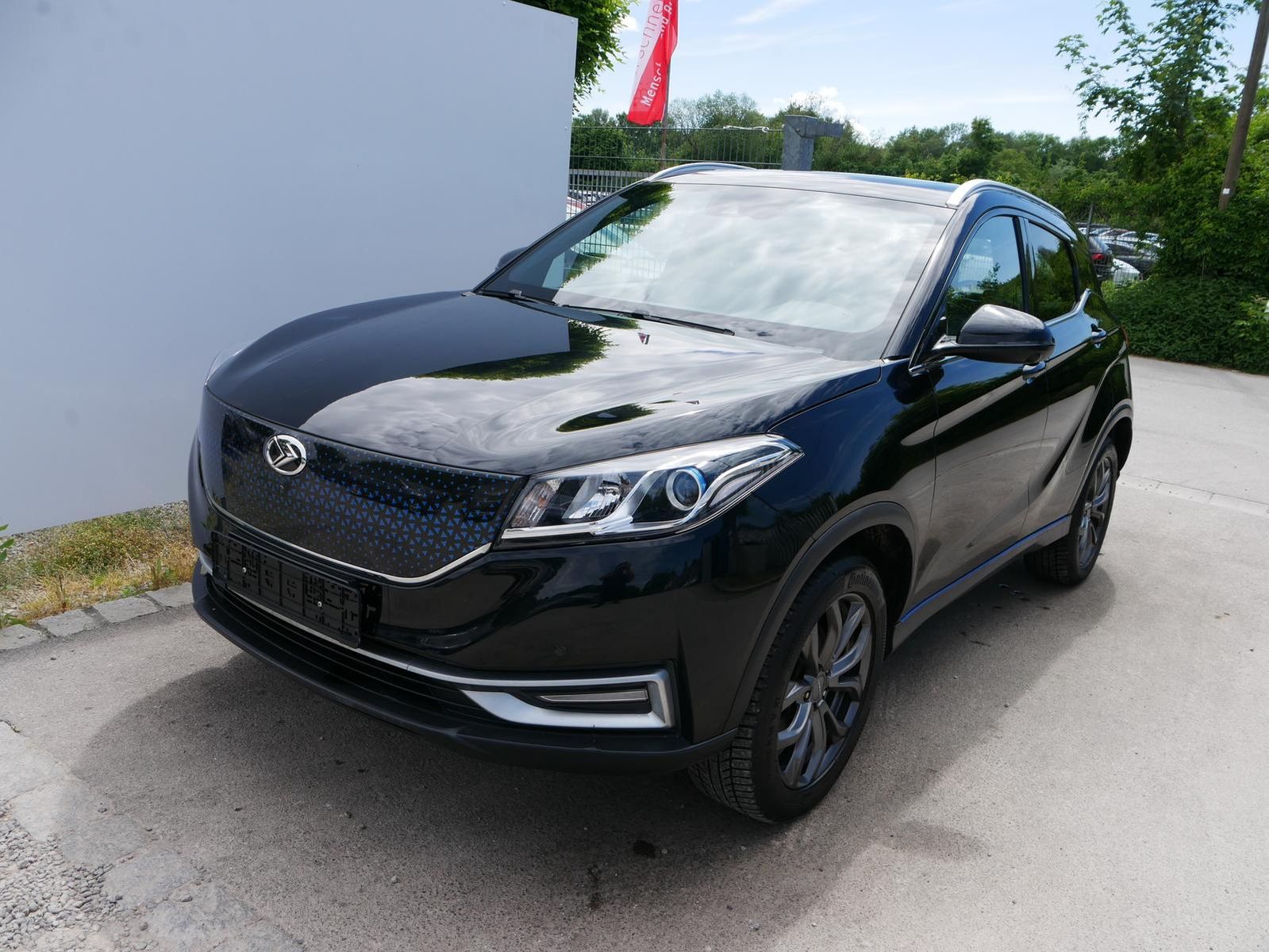 DFSK Seres 3 LUXURY Paket3*NAVI*PANO*LEDER*PDC*SHZ*36 imagem 2