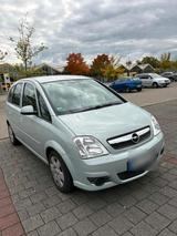 Opel Meriva - Opel Meriva aus 2009 mit Diesel-Antrieb