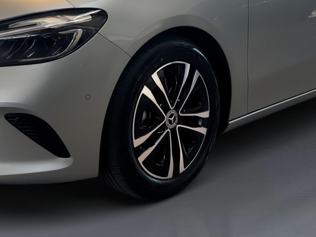 Mercedes-Benz B 180 MBUX+PROGRESSIVE+KAMERA+NAVI+SHZ