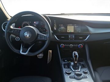 Alfa Romeo Giulia Veloce Q4 2.0 Turbo 16V Kam.+KeyLess+SHZ