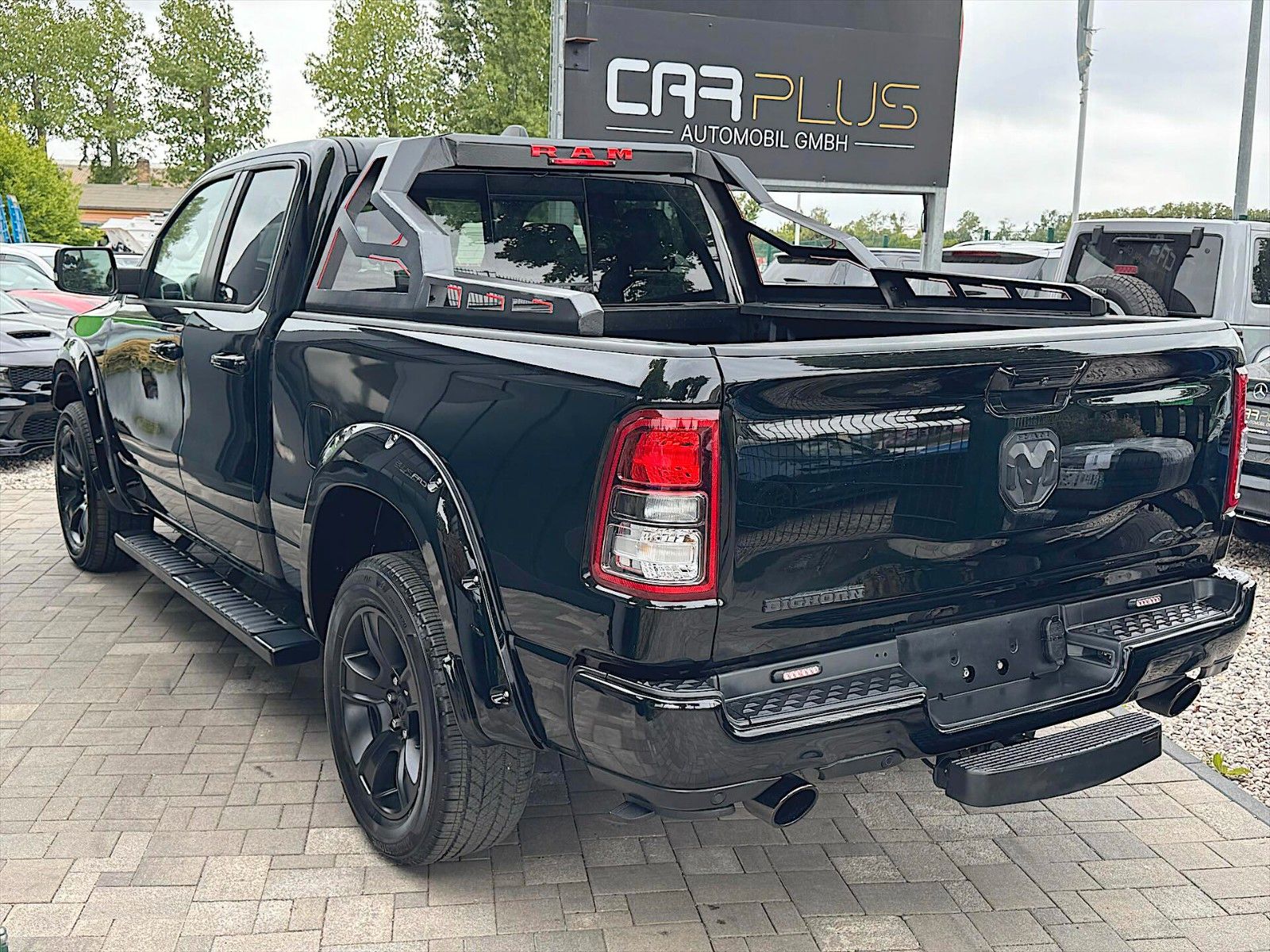 Fahrzeugabbildung Dodge RAM 5.7 V8 HEMI SPORT NIGHT Offroad 4x4 LED