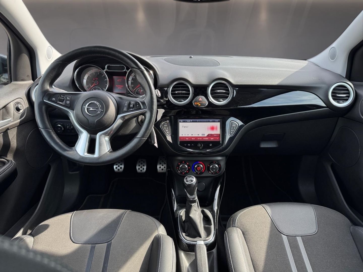 Fahrzeugabbildung Opel Adam Slam Sportpaket Klima-AT SHZ LenkradHZG Par