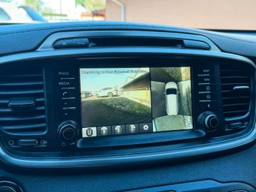 KIA Sorento - 10