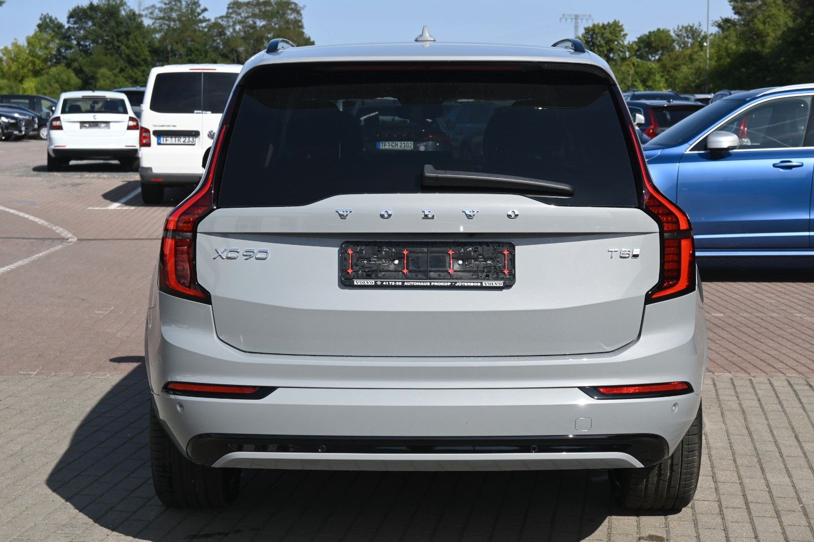 Fahrzeugabbildung Volvo XC90 Ultra Dark T8 AWD Recharge*LUFT*PANO*STHZ