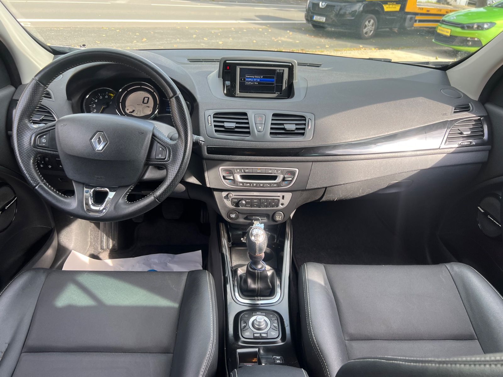 Fahrzeugabbildung Renault Megane III Grandtour BOSE Edition *KAMERA*
