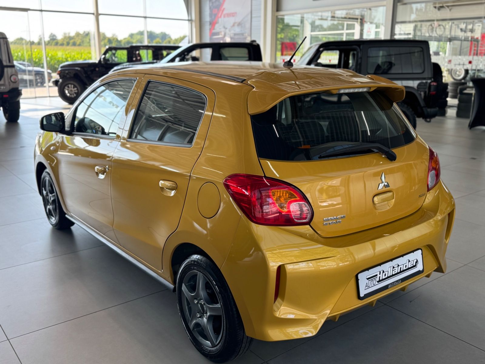 Fahrzeugabbildung Mitsubishi Space Star 1,2 Select Klima Alufelgen TOP