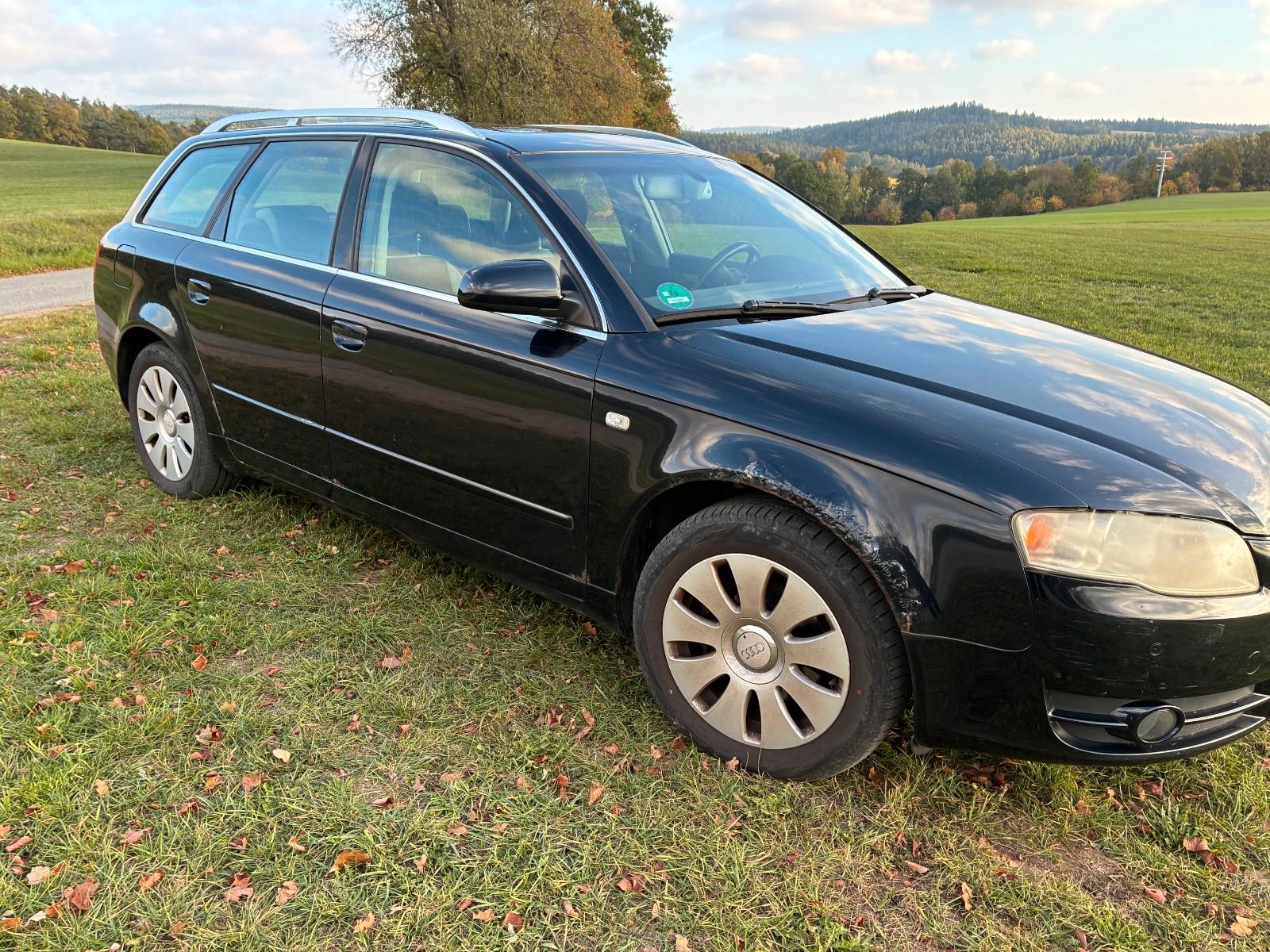 Audi A4 2005 — interior