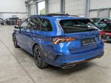 Skoda Octavia 2.0 TDI DSG RS-Line 4x4 PANO LED NAVI - Skoda Octavia: Unfallwagen