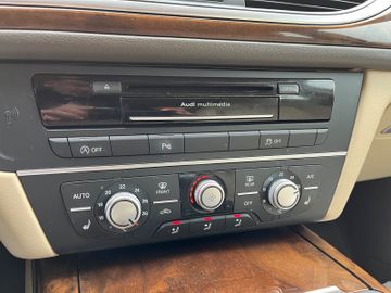 Audi A6 - 12