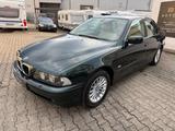 BMW 530iA Exclusive TÜV NEU 2.Hand Originalzustand - BMW 530: Grün