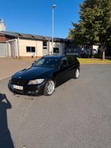 BMW e91 325 i Kombi top gepflegt - BMW 325 aus 2008: Kombi
