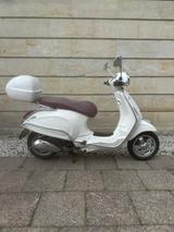Vespa Primavera 50 2 Takter Topcase - VESPA HÄNDLER