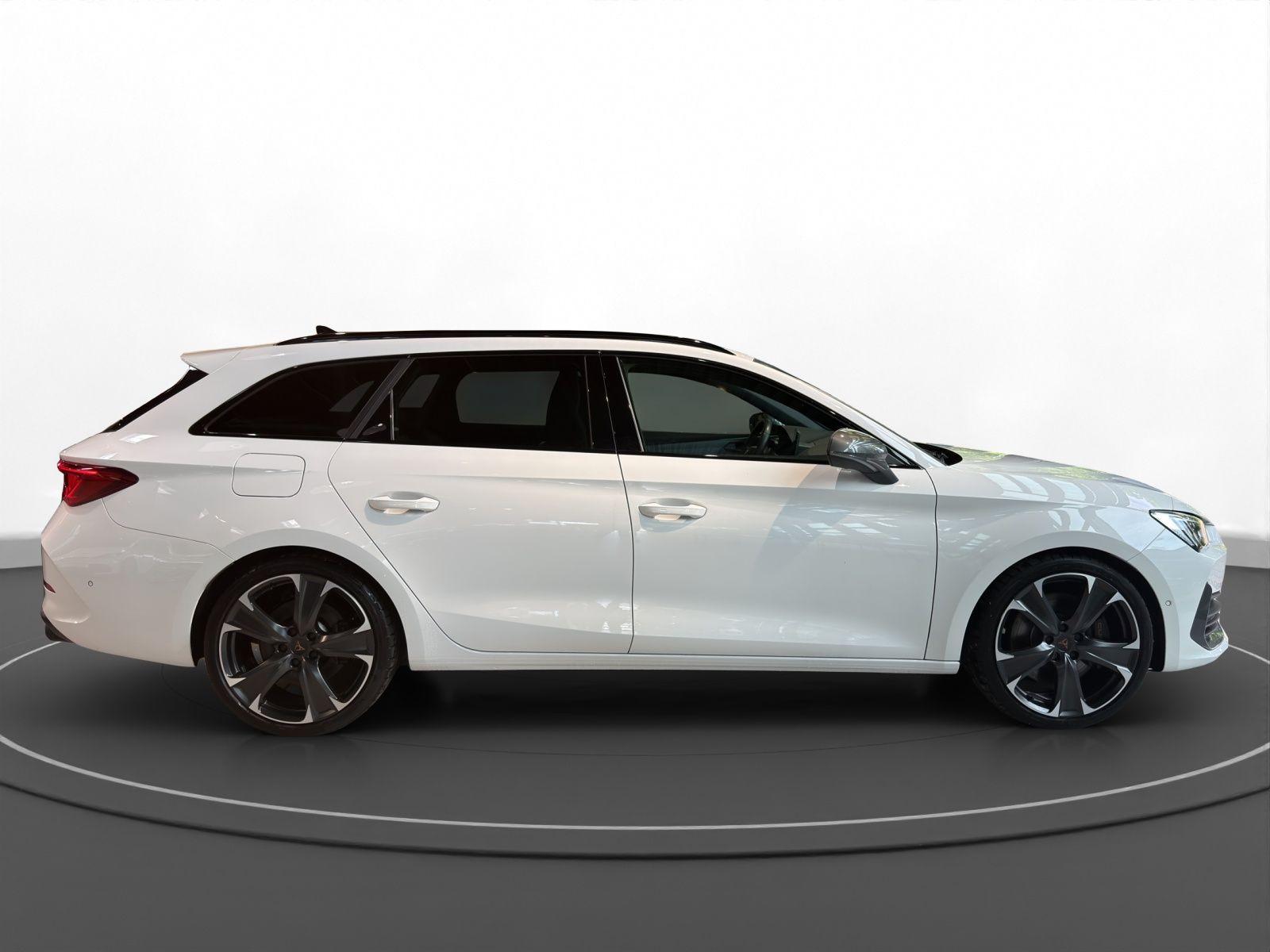 Cupra Leon ST VZ 2.0 TSI AHK LED LM 19" Navi PDC+RFK A, миниатюра 5