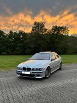 BMW 5er E39 523i - BMW 523: 523i E39