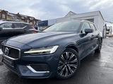 Volvo V60 T6 AWD Plug in L-Rang Plus,Pano,BLIS,ACC,STH - Volvo V60 in Bonn