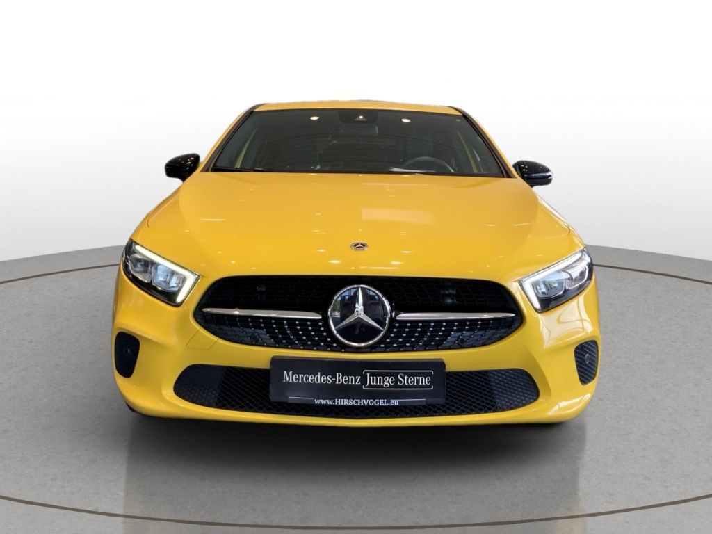 Mercedes-Benz A 180 Progressive Night MBUX Navi-Pl LED PDC SHZ foto 3