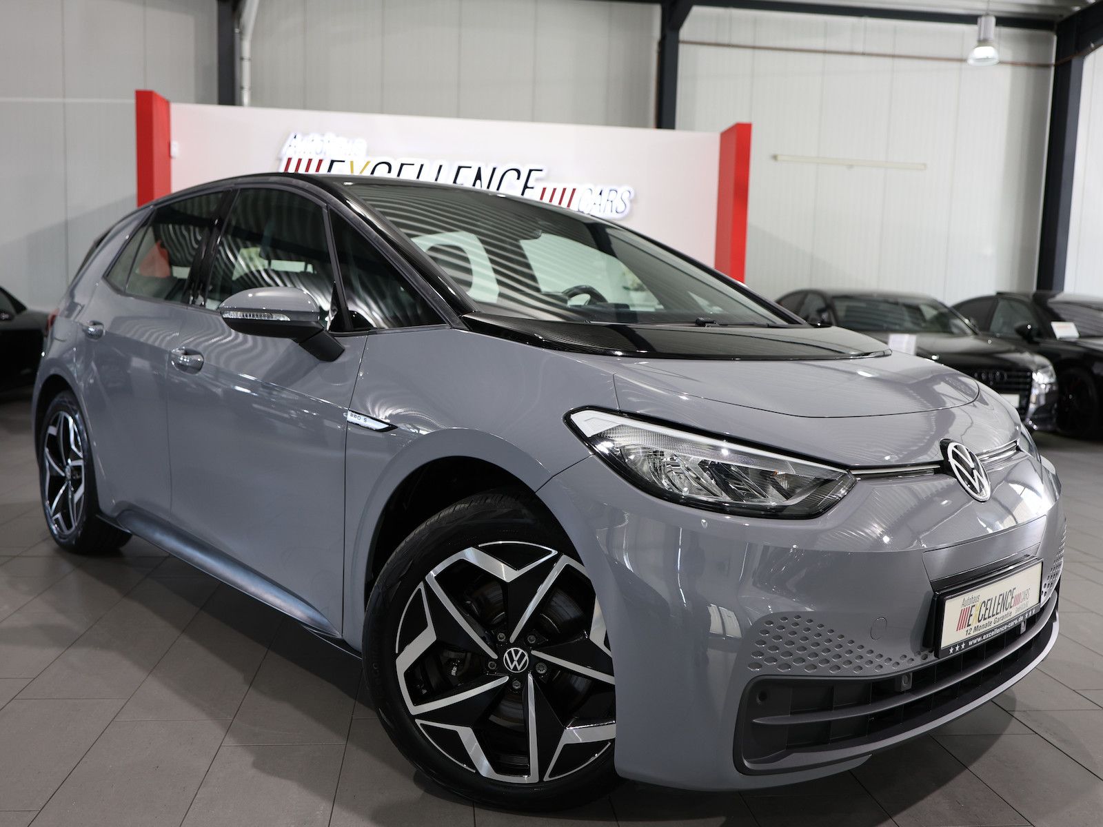 Volkswagen ID.3 PRO S 150 KW IQ GREY & BLACK 97,0% / 1.HAND imagem 2