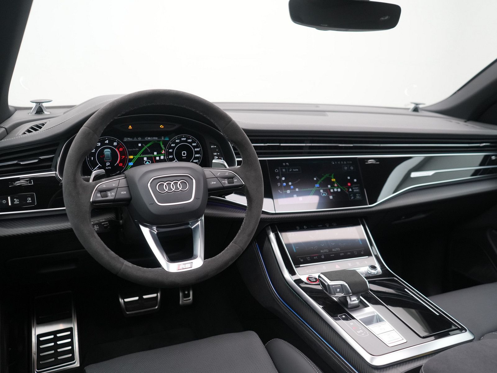Audi RSQ8 - Bild 13