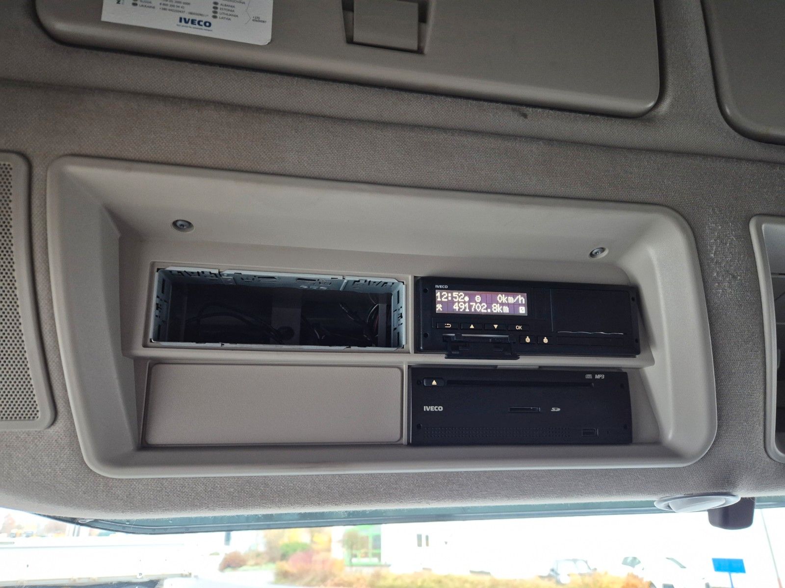 Fahrzeugabbildung Iveco Stralis 460NP LNG Intarder 3 Stück