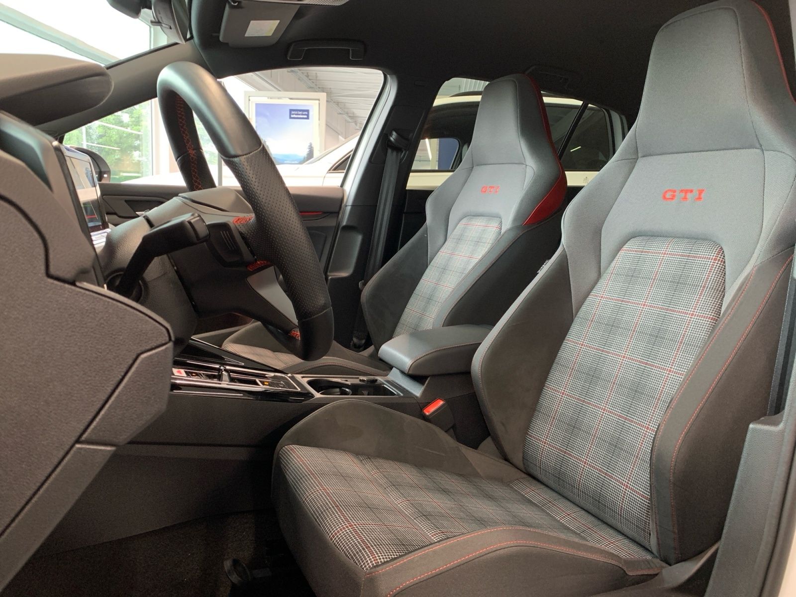 Volkswagen Golf - Bild 7