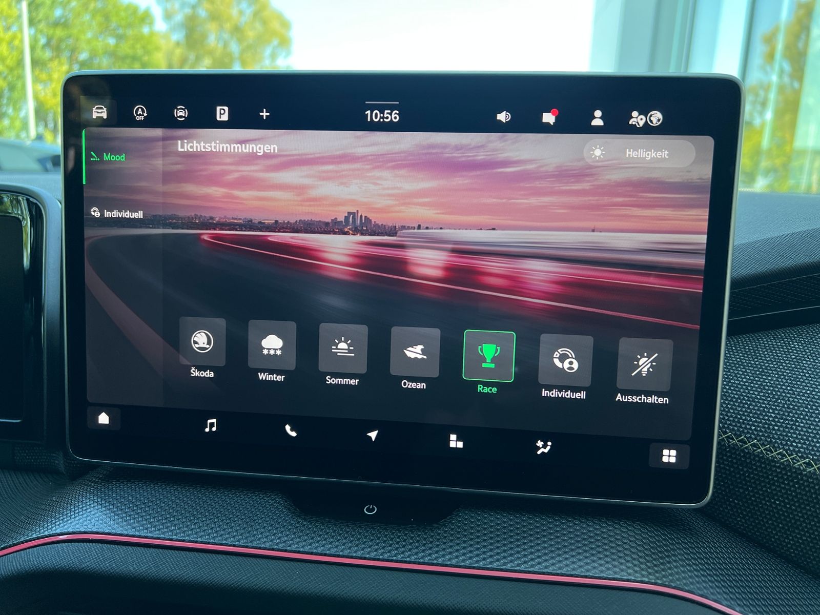 Fahrzeugabbildung SKODA Kodiaq Selection 2.0 TDI DSG *LED,AHK,Navi,Winte