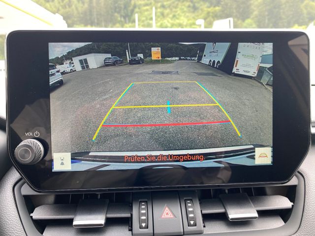 RAV 4 Hybrid 4x2 Team Deutschland
