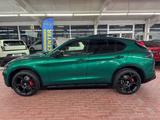 Alfa Romeo Stelvio Veloce Q4+SCHIEBEDACH+LEDER+HARMAN+BREMB - Alfa Romeo Stelvio mit Panoramadach