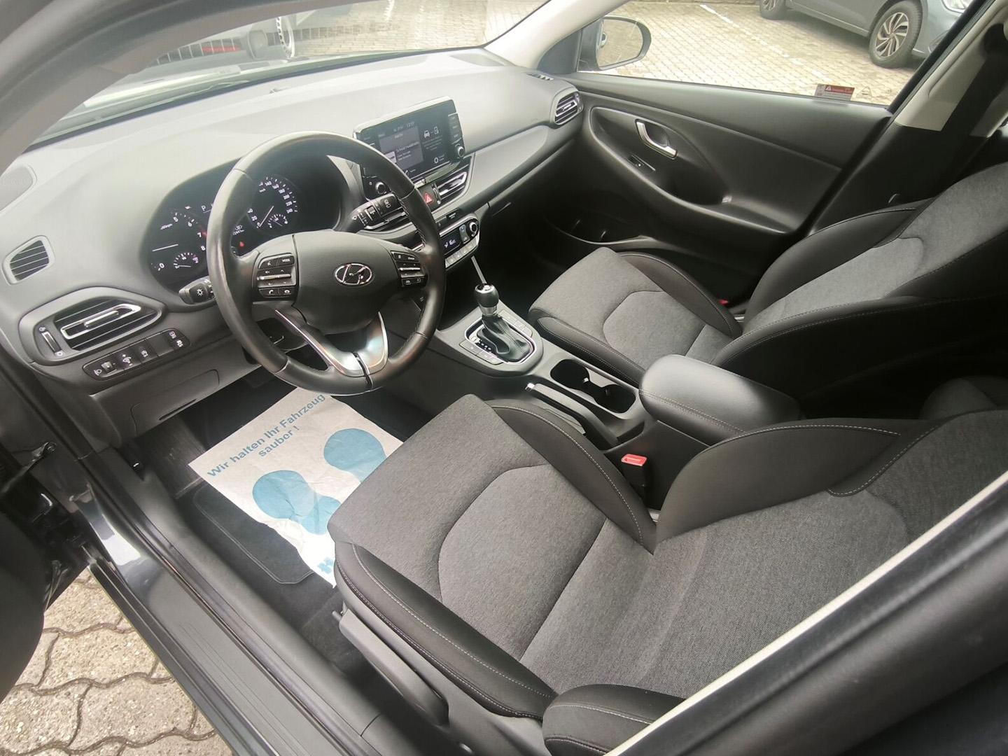 Hyundai i30 M.-Hybr. APPLE/ANDROID DAB KAMERA SITZHZG.LE