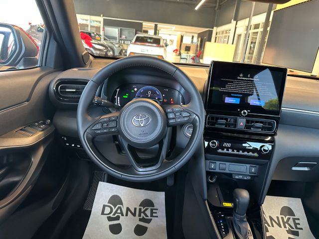 Toyota Yaris Cross Hybrid Teamplayer *Safety&Winter P.*