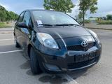 Toyota Yaris 1,33-l-Dual-VVT-i TÜV Neu - Toyota Yaris: 33