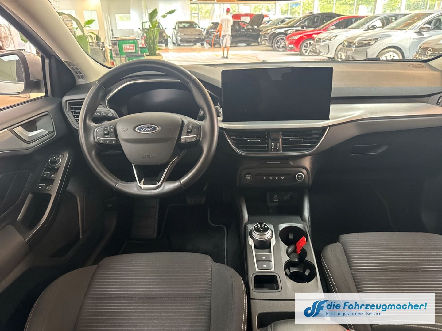 Fahrzeugabbildung Ford Focus Turnier Titanium X Sportpaket AHK-abnehmba