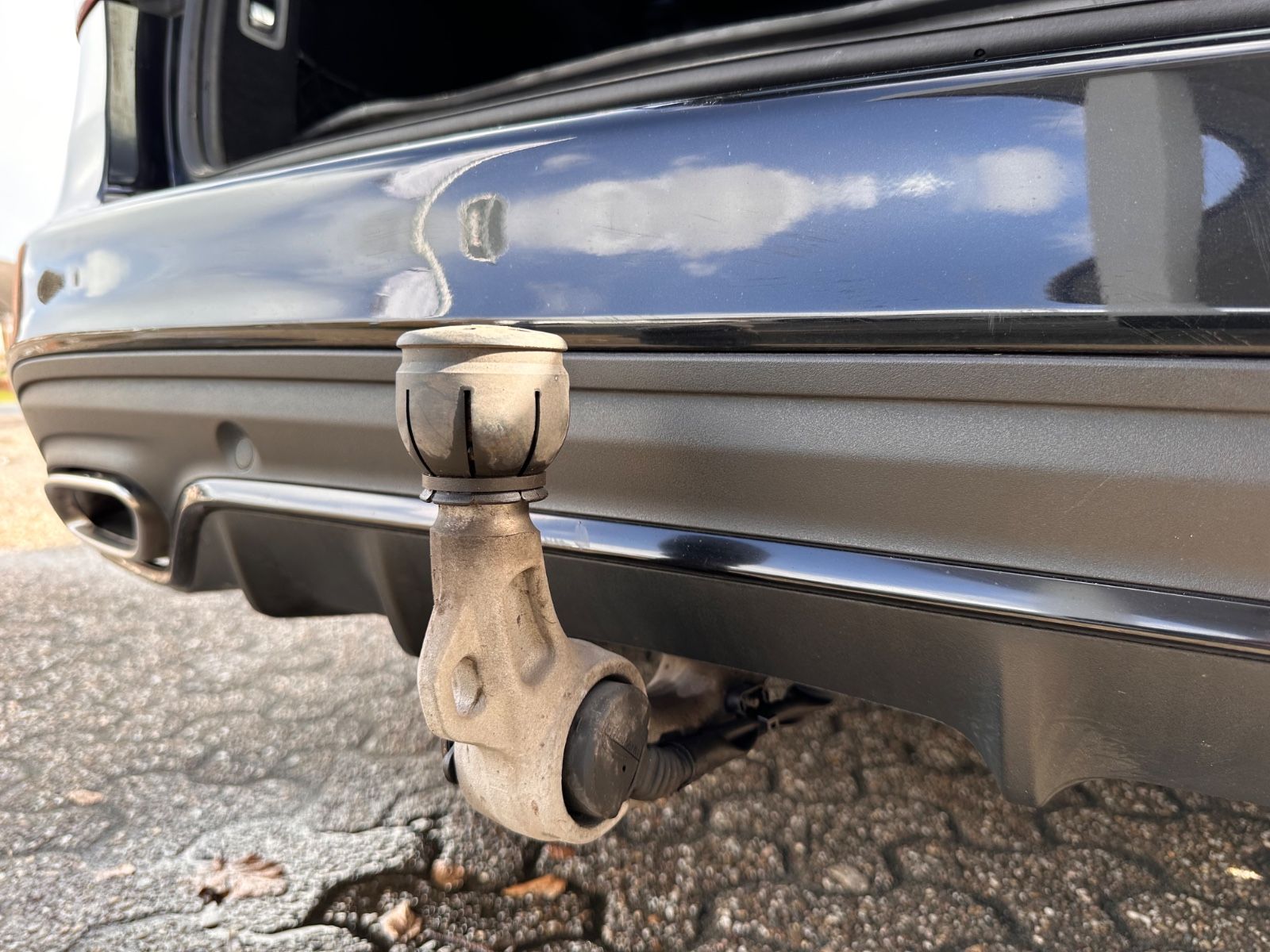 Fahrzeugabbildung Mercedes-Benz C 300 T-Modell AMG Line Night/AHK/LED/Navi/eHeck