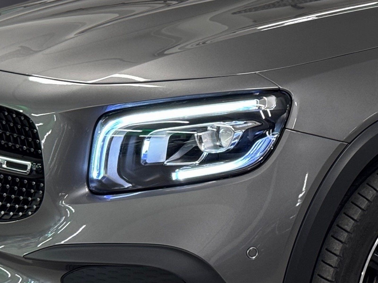 Fahrzeugabbildung Mercedes-Benz GLB 220 d 4M AMG*AHK*Distro*Totwink*LED*Kamera*