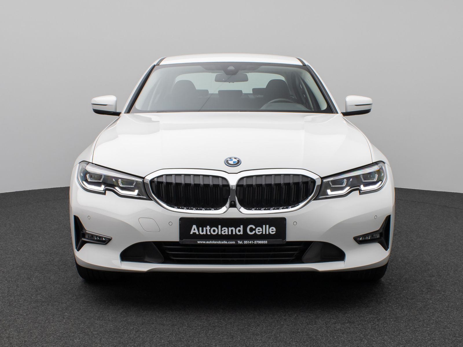Fahrzeugabbildung BMW 320e 360°DAB WLAN CockPiPro DrivAssis LED Alarm
