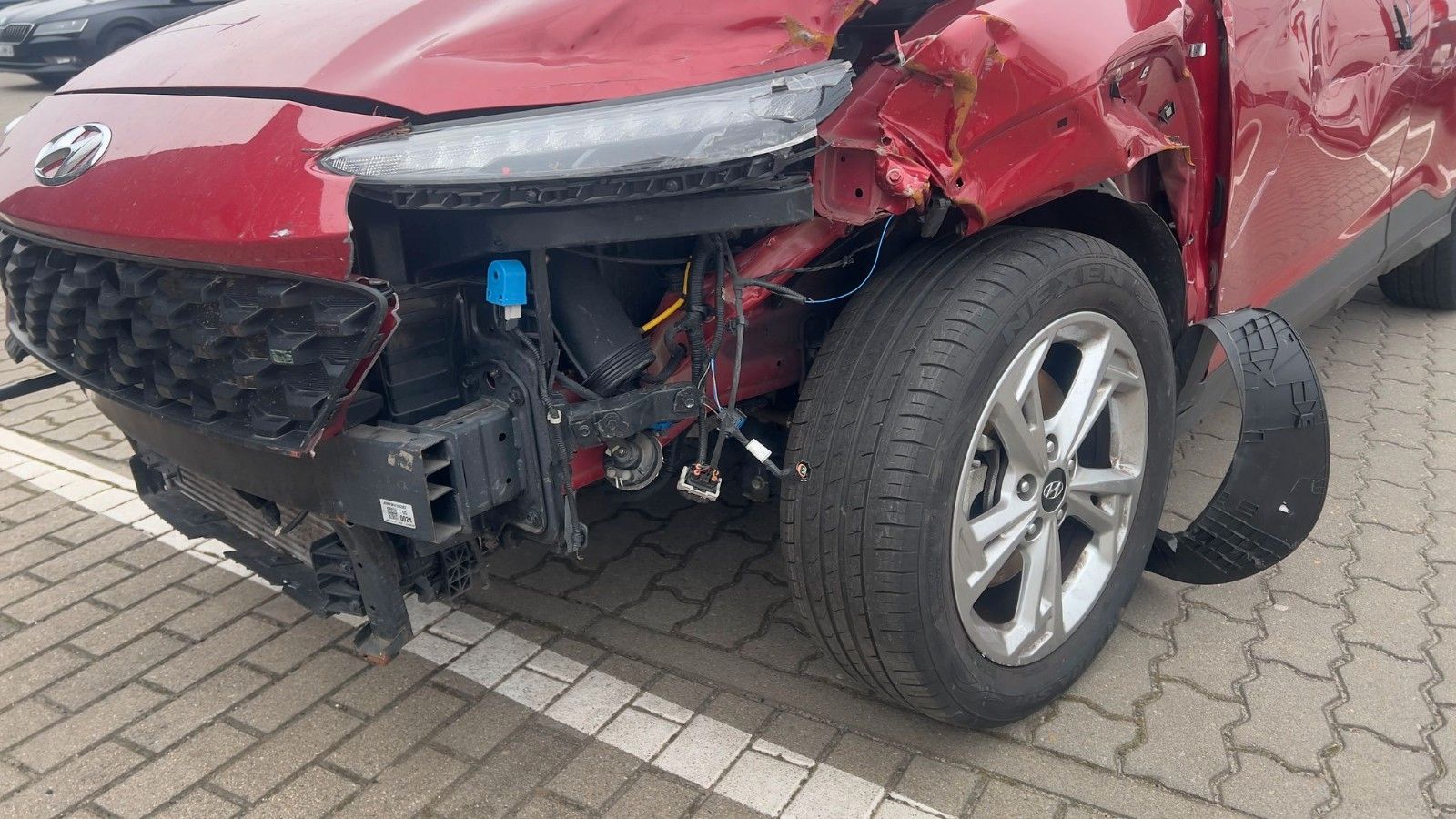 Fahrzeugabbildung Hyundai Kona Trend Mild-Hybrid 2WD*KLima*NAV*Unfall