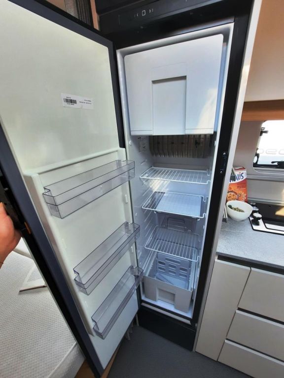 Fahrzeugabbildung Adria Adora 522 UP Top Ausstattung / 1. Hand